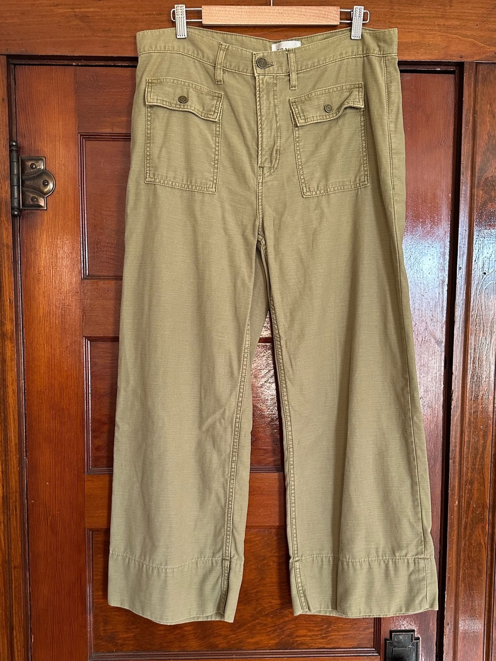 FRAME Green The 70s Patch Pocket Cropped Wide Leg Straight Pants Size 30 Utility